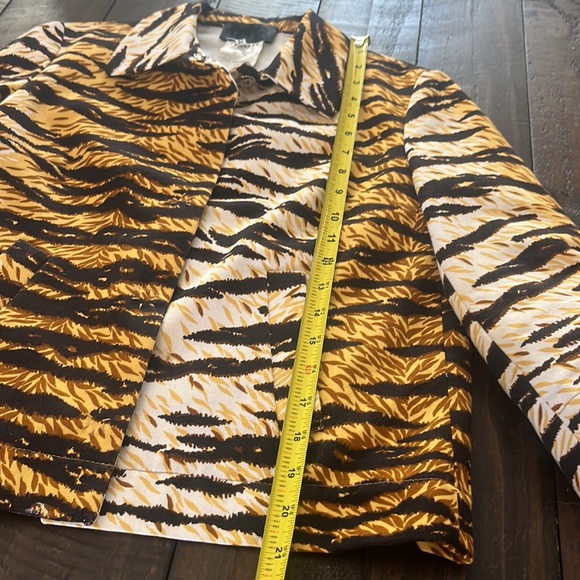 DOLCE & GABBANA Tiger Striped Jacket - Picture 12 of 16